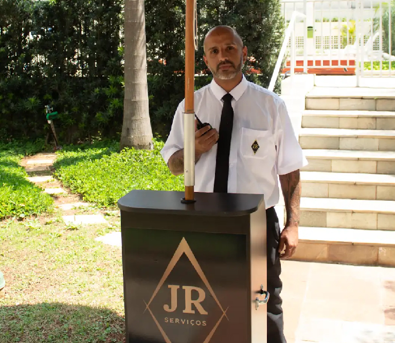 JR Serviços - Empresa terceirizada de limpeza, portaria e recepção